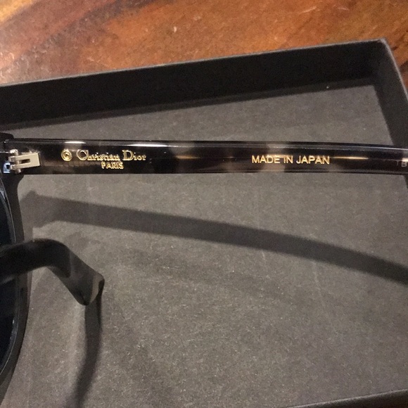 Dior limited edition superbe glasses - Picture 7 of 10